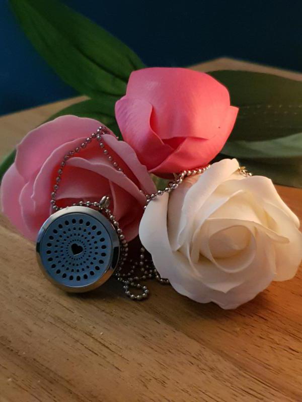 Parfum ketting inclusief 2 pads 3