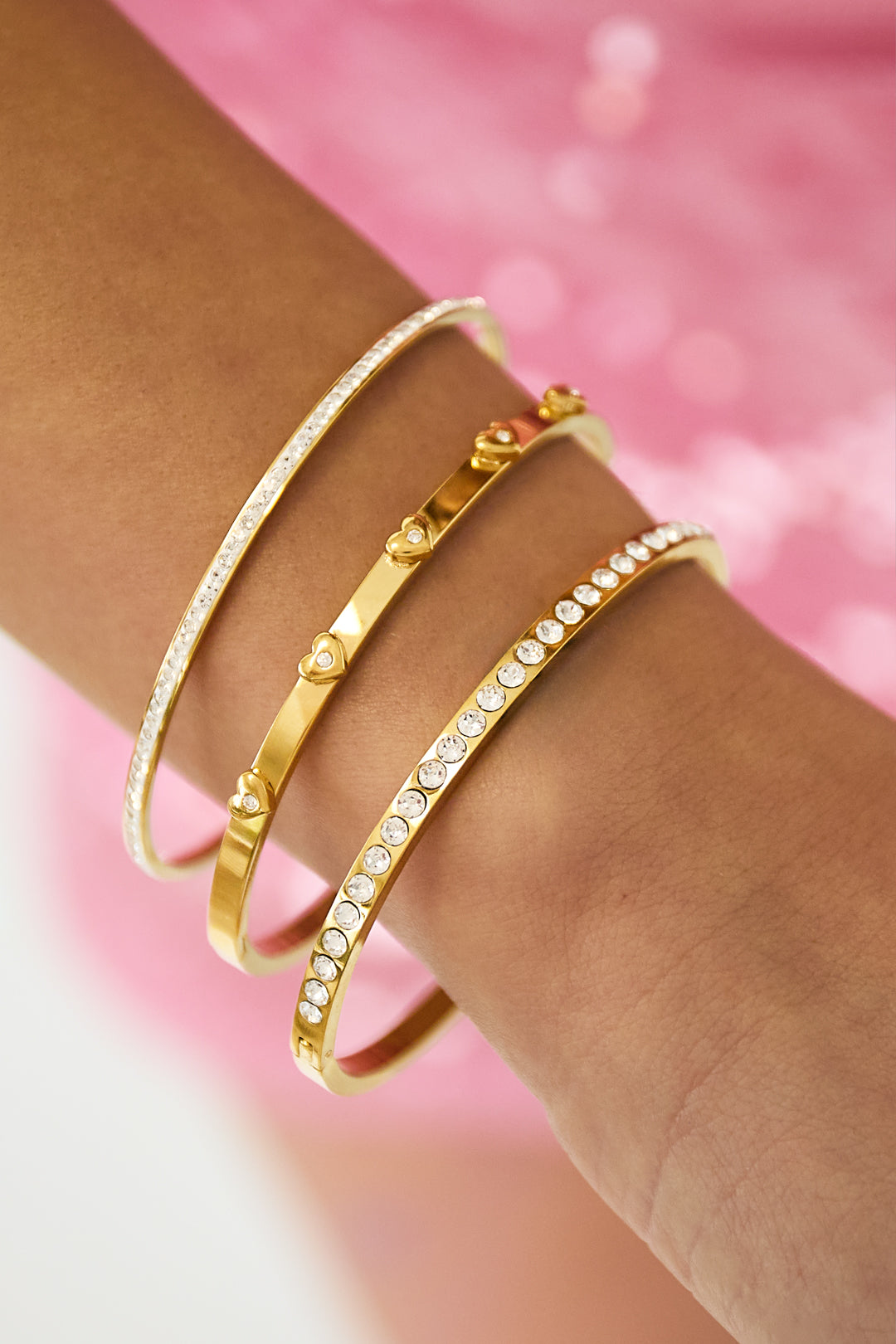 Stainless Steel Bangle met rij steentjes