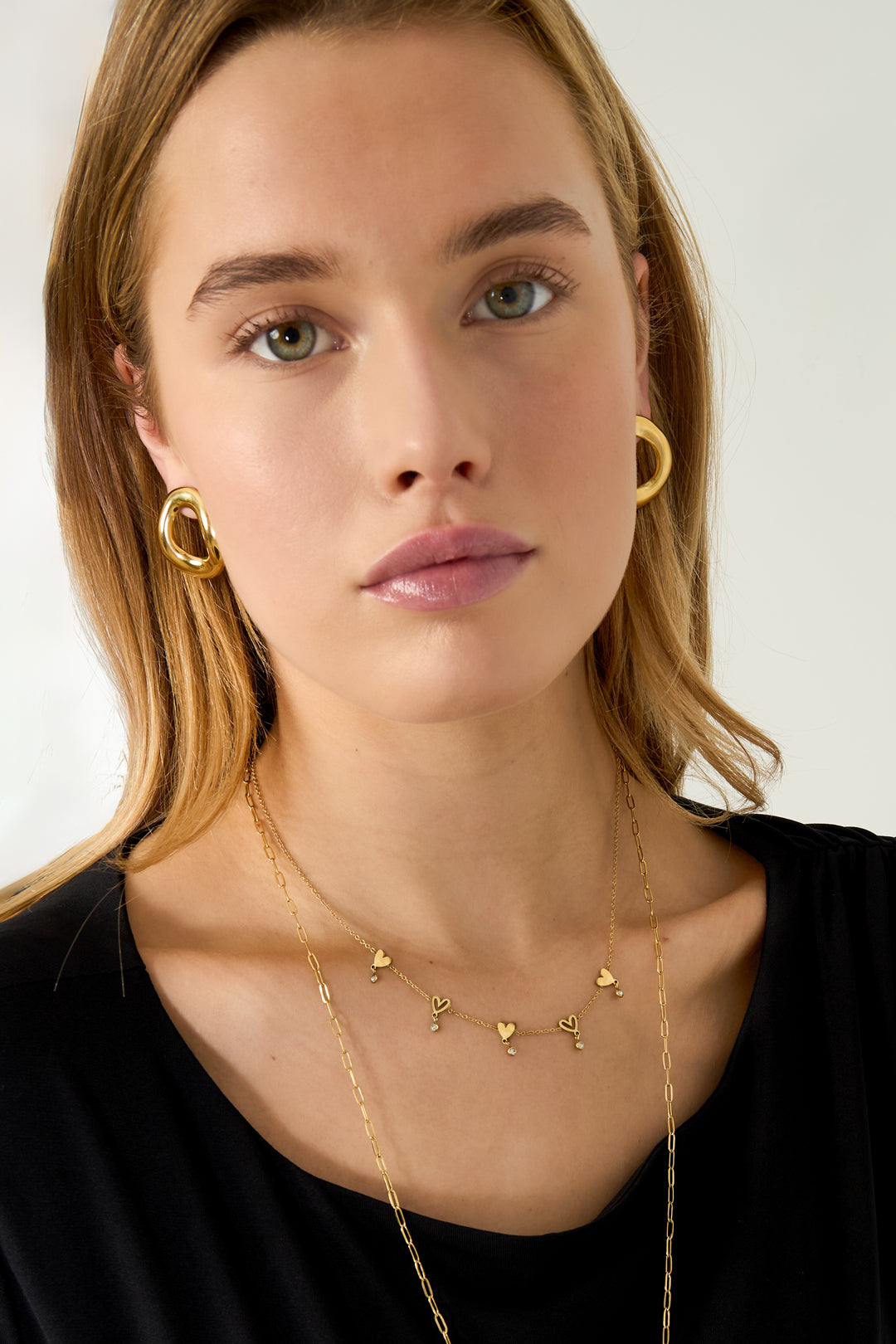 Stainless Steel Ketting met hartjes en hangende steentjes