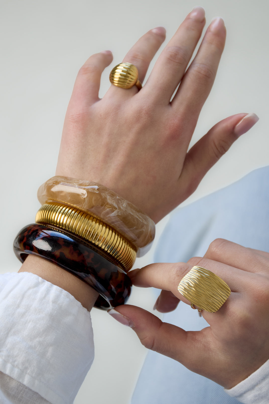 Luipaard hars armband donkerbruin