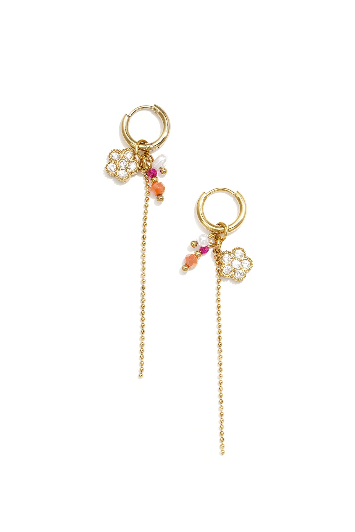 Oorringetjes met kralen, parel, ketting en bloem hanger