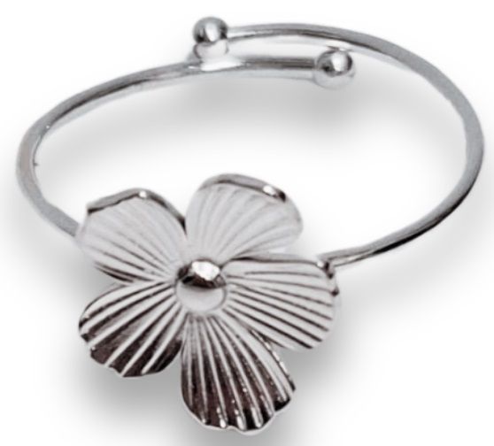 Ring S.S. bloem zilverkleur